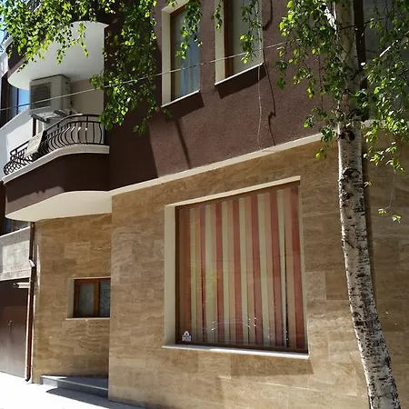 St. Nikola Hotel 3*